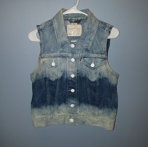 Levi's denim vest